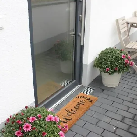 Schoene Eg-Neubauwohnung In Bad Soden Bad Soden am Taunus Exterior photo