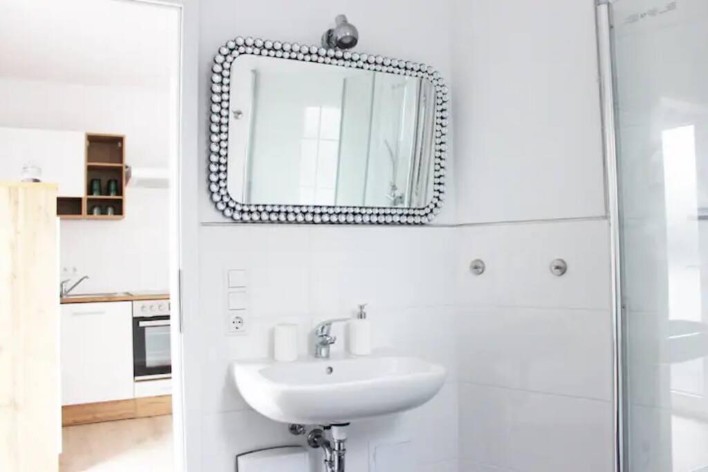 Schoene Eg-neubauwohnung In Bad Soden Apartment *